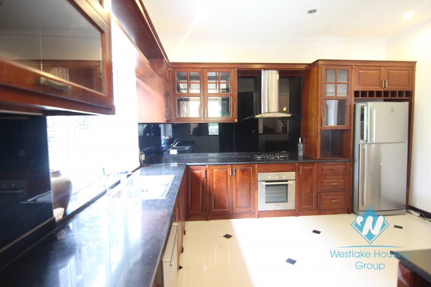 High quality class villa for rent with a huge garden for rent in Ciputra area, Tay Ho, Ha Noi