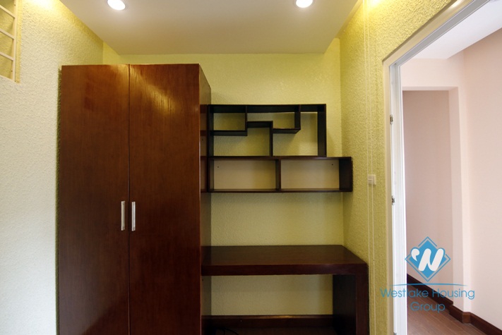 A cheap 3 bedroom duplex apartment for rent in city center