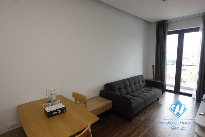 Beautiful serviced apartment in Linh Lang with 1 bedroom