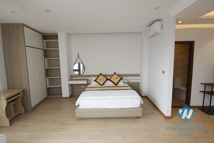 Beautiful studio for rent in Truc Bach area, Hanoi