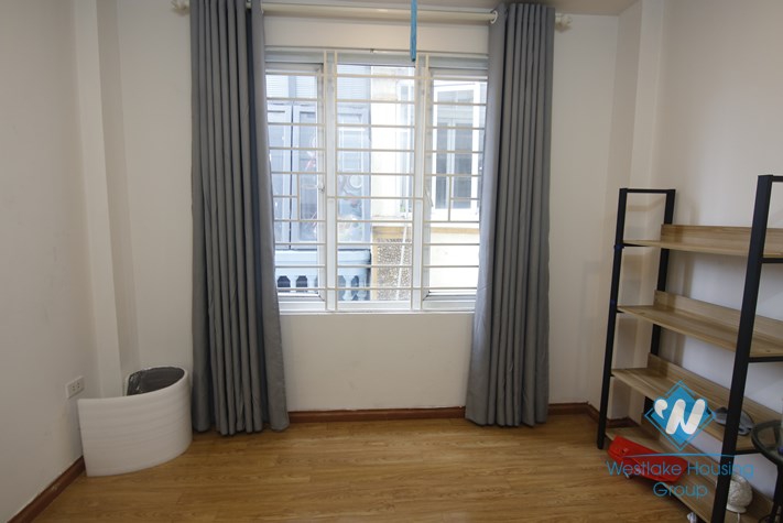 Six bedrooms house for rent in Hoang Hoa Tham street, Ba Dinh district, Ha Noi