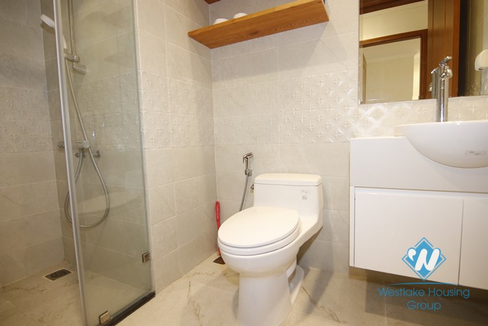 Super stylish and modern apartment for rent on Vimhome Nguyen Chi Thanh, Ha Noi