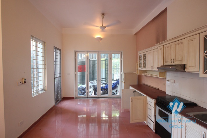 4-floor house with nice yard for rent in Tay Ho district .
