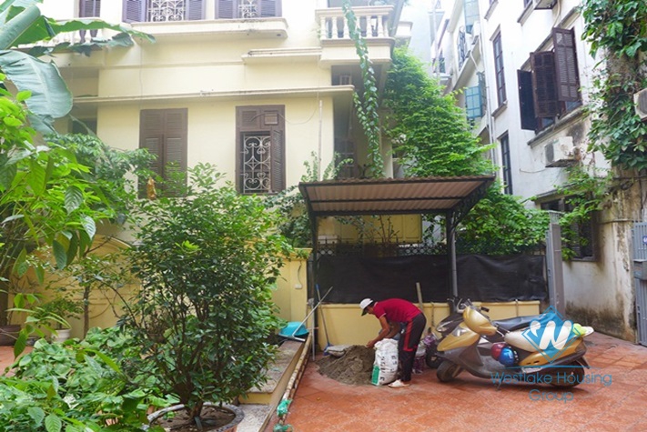 Nice house for rent in Dang Thai Mai st, Tay Ho district , Ha Noi