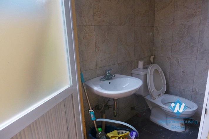 Nice house for rent in Dang Thai Mai st, Tay Ho district , Ha Noi