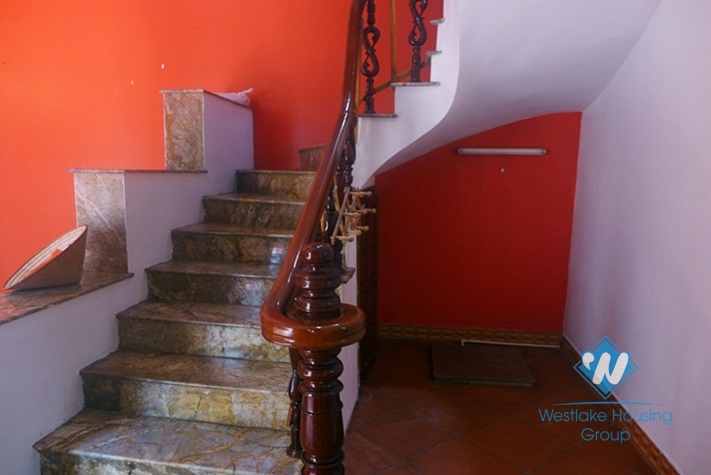 Nice house for rent in Dang Thai Mai st, Tay Ho district , Ha Noi
