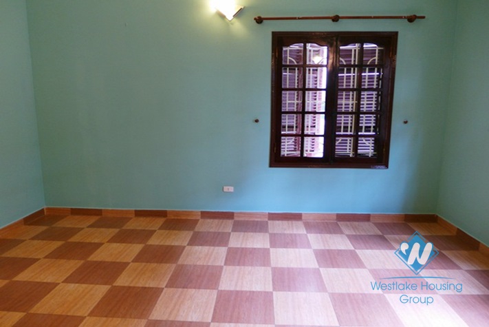 Nice house for rent in Dang Thai Mai st, Tay Ho district , Ha Noi
