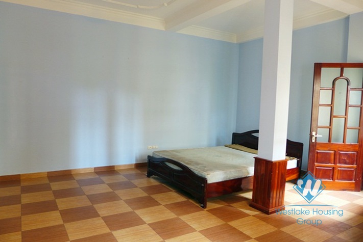 Nice house for rent in Dang Thai Mai st, Tay Ho district , Ha Noi