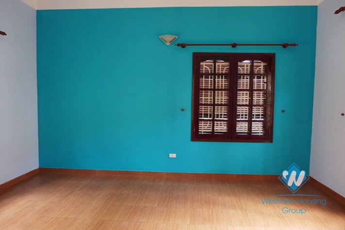 Nice house for rent in Dang Thai Mai st, Tay Ho district , Ha Noi