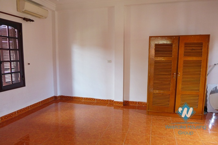 Nice house for rent in Dang Thai Mai st, Tay Ho district , Ha Noi