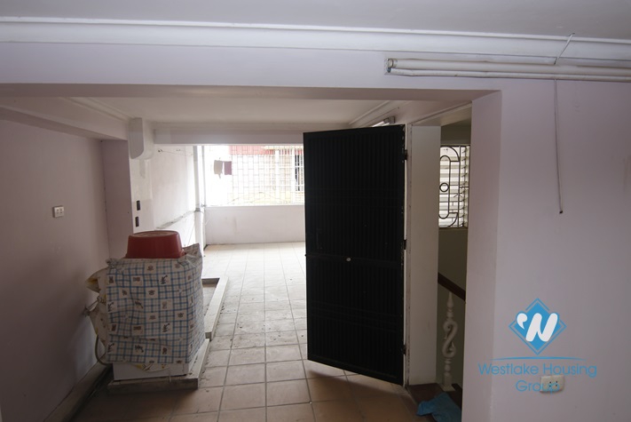 Five bedrooms house for rent in Ba Dinh district, Hanoi.