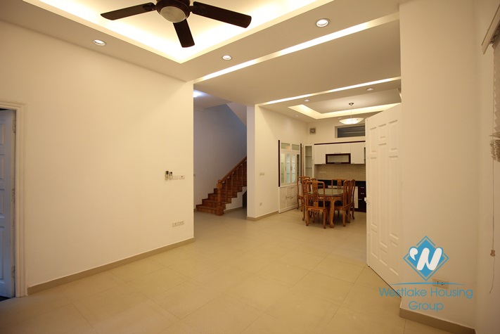 Bright house for rent in Dang Thai mai st, Tay Ho area.