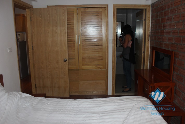 Cosy and nice apartment with 1 bedroom for lease in tay Ho, District