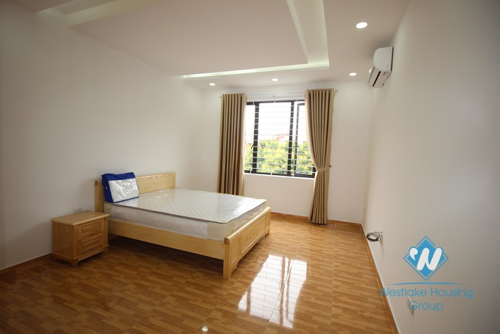 Brandnew 03 bedrooms house for rent in Dang Thai Mai area.