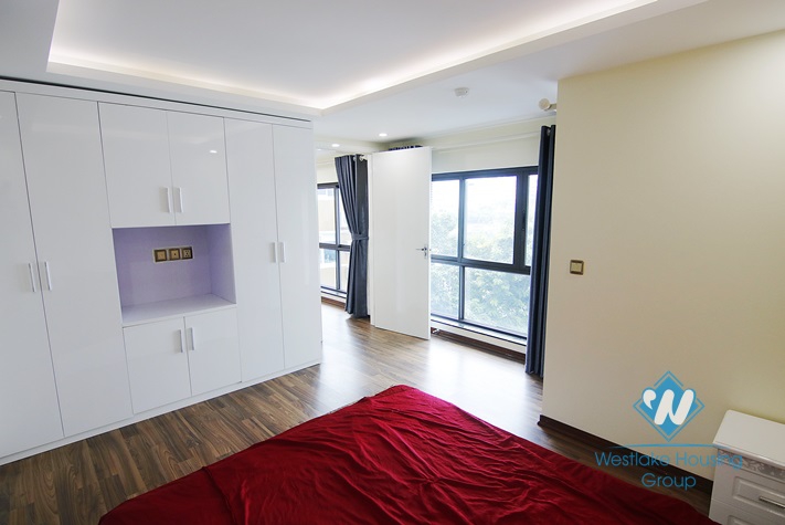 Modern and Brandnew 02 bedrooms apartments for rent in Ba Dinh area.