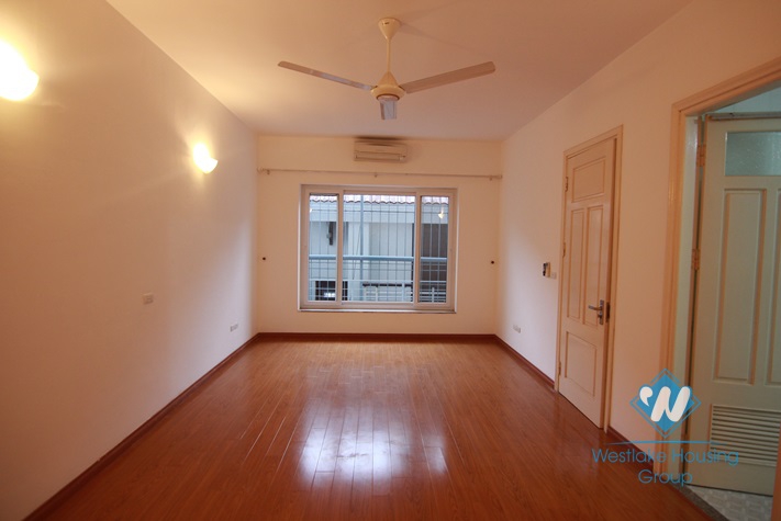 Lake view modern house for rent in Tay Ho, Ha Noi