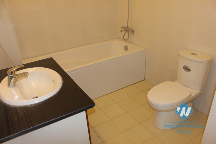 Bright renovated house with 3 bedroom and a huge garden for rent in Westlake Tay Ho, Ha Noi