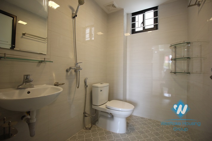 Brandnew 03 bedrooms house for rent in Dang Thai Mai area.