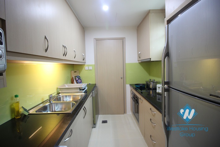 Two bedrooms apartment with high quality for rent in Diamond Westlake
