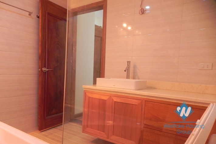 New and beautiful apartment for rent in Pham Ngoc Thach-Dong Da district-Ha Noi