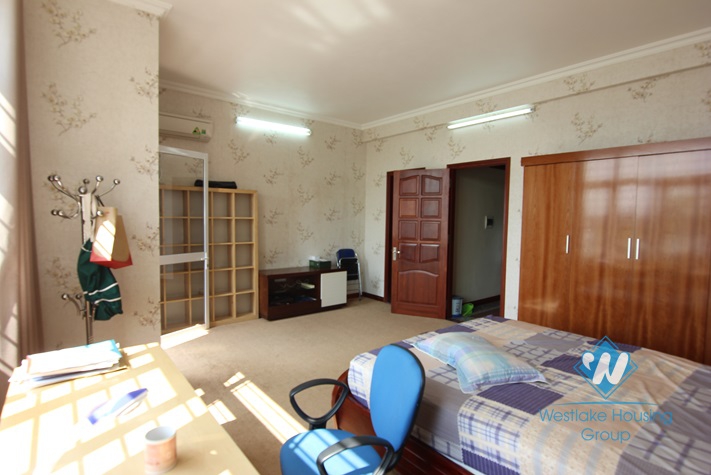 House with 4 bedrooms for rent in Yen Phu Village, Tay Ho, Ha Noi