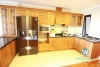 Modern apartment with 02 bedrooms apartment in Xuan Dieu st for rent.
