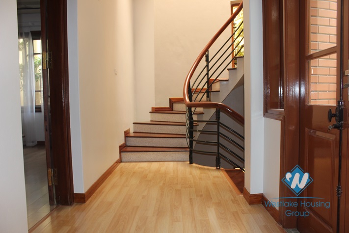 Nice house for rent in Au Co street, Tay Ho, Hanoi
