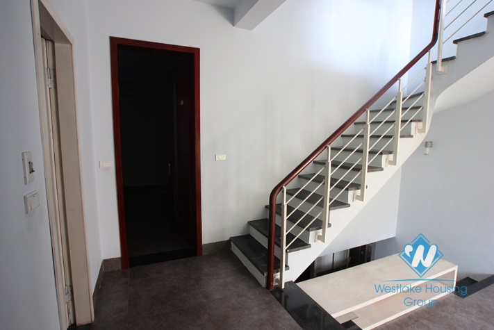 Morden design and new house for rent in Tay Ho area, Ha Noi