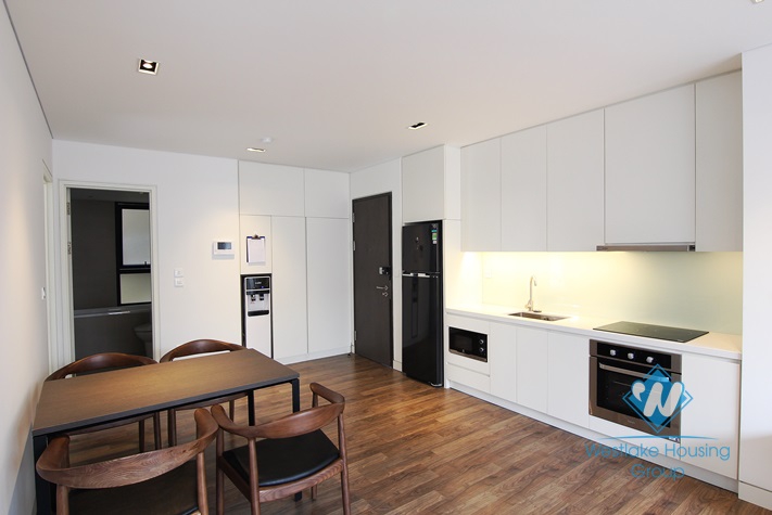 Modern 02 bedrooms apartment for rent in To Ngoc Van st, Tay Ho District 