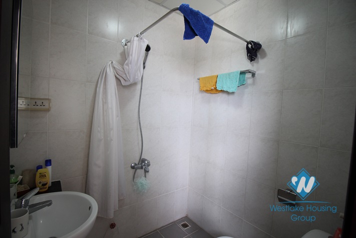 Nice two bedroom apartment with lakeview for rent in Tay Ho