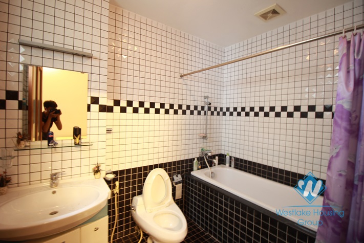 Stunning newly renovated house for rent in Nghi Tam village, Tay Ho, Hanoi