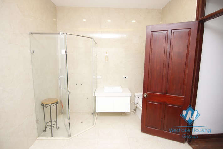 Five bedrooms house for rent in Ba Dinh district, Hanoi.