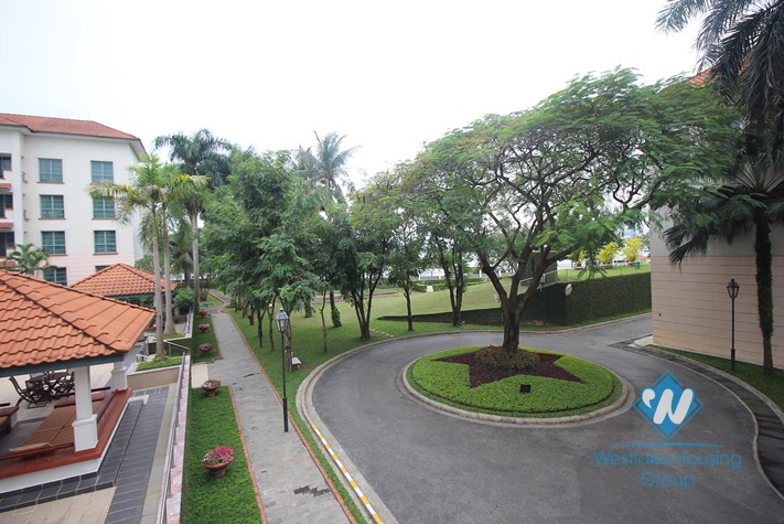 Two bedrooms apartment with high quality for rent in Diamond Westlake
