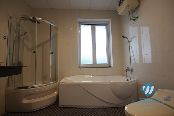 Lake view modern house for rent in Tay Ho, Ha Noi