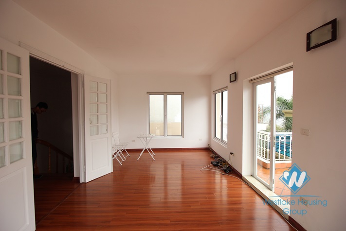 Bright house for rent in Dang Thai mai st, Tay Ho area.