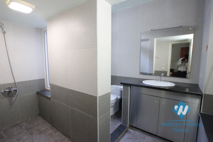 Morden design and new house for rent in Tay Ho area, Ha Noi