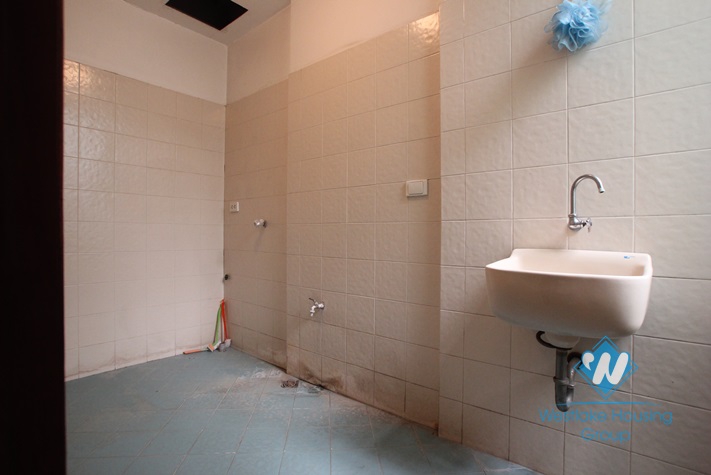 Large house on the street for rent in Linh Lang street, Ba Dinh district, Hanoi 