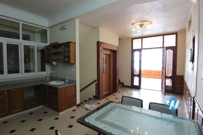 House with 4 bedrooms for rent in Yen Phu Village, Tay Ho, Ha Noi