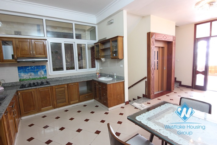 House with 4 bedrooms for rent in Yen Phu Village, Tay Ho, Ha Noi