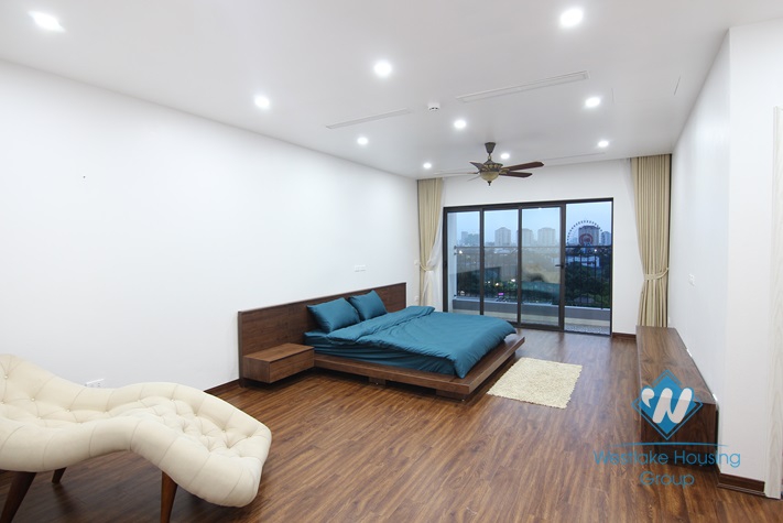 Lakeview and Brandnew 03 bedrooms penhouse for rent in Tay Ho area.