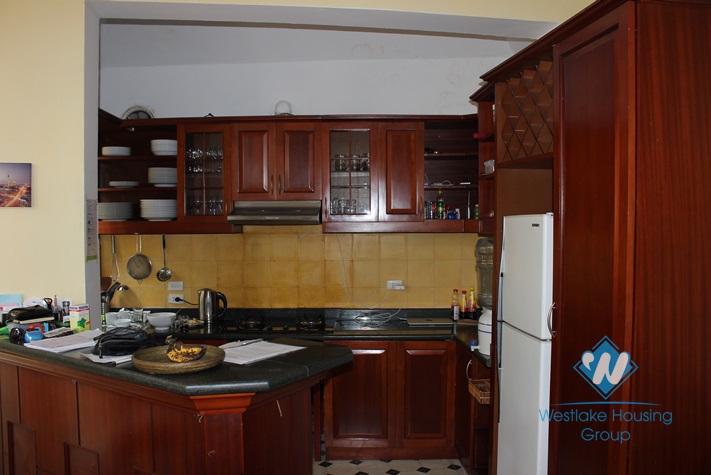 House for rent in Westlake area with large yard and lake view 