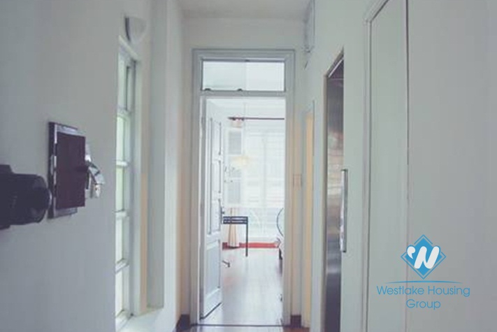Service one bed apartment rental on Dao Tan, Ba Dinh