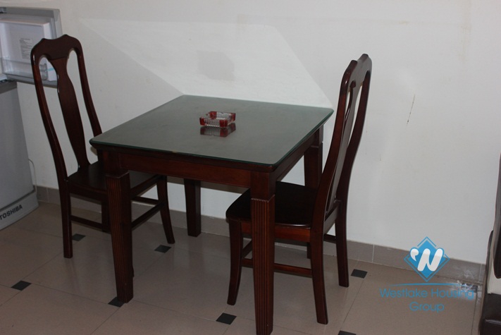 Apartment with 01 bedroom, 02 bathrooms for rent in Tay Ho