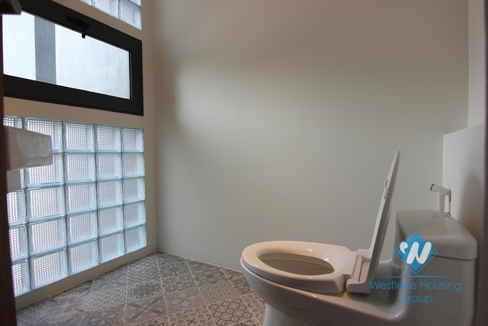 03 bedrooms brand new apartment for rent in Tay Ho area 