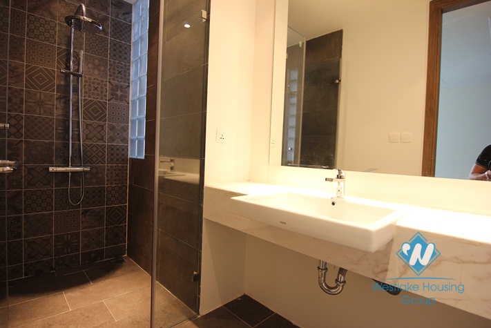 03 bedrooms brand new apartment for rent in Tay Ho area 