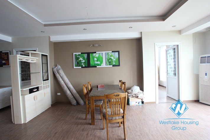 New, bright 2 bedroom apartment for rent in Truc  Bach area, Ba Dinh, Hanoi