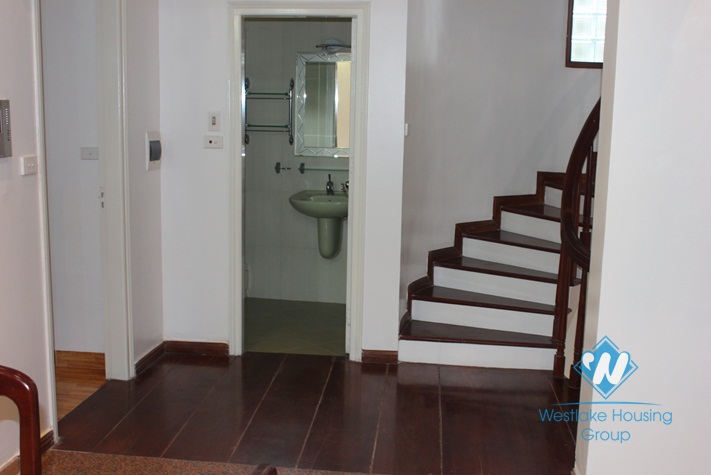 Furnished house, 5 bedroom for rent in Tay Ho