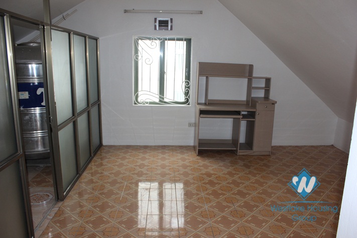 Furnished house, 5 bedroom for rent in Tay Ho
