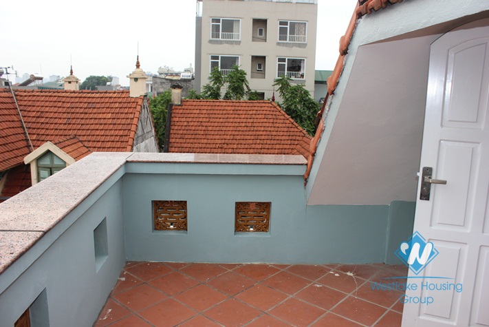 Furnished house, 5 bedroom for rent in Tay Ho