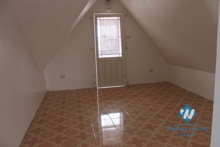 Furnished house, 5 bedroom for rent in Tay Ho